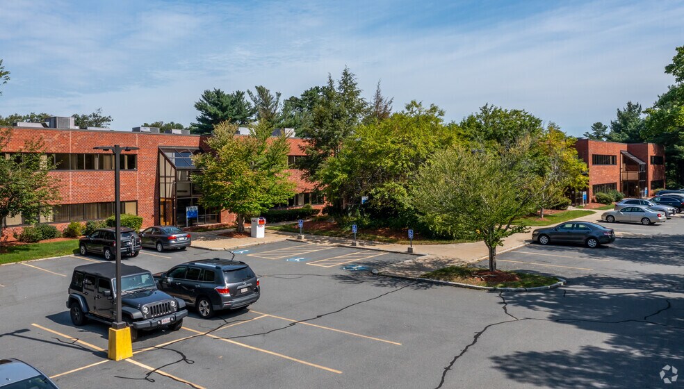 More Photos Of 239 Littleton Rd, Westford Office For Sale
