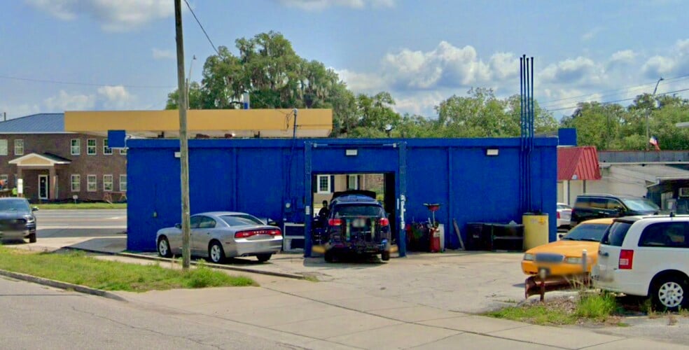 More Photos Of 102 S US Highway 41, Inverness Auto Repair For Sale