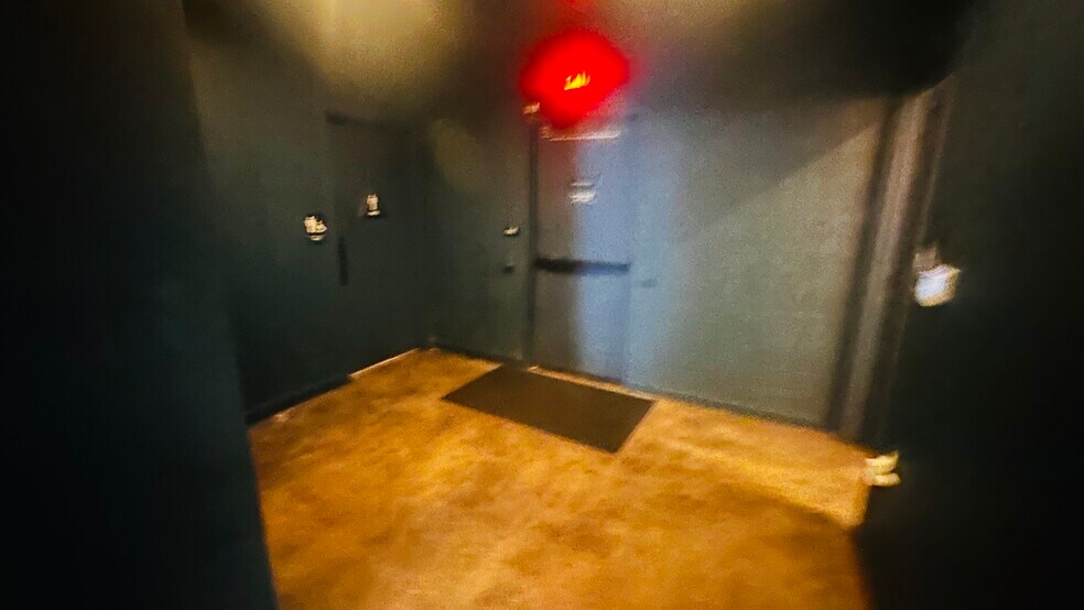More Photos Of 2311 Lincoln Ave, Altadena Freestanding For Lease