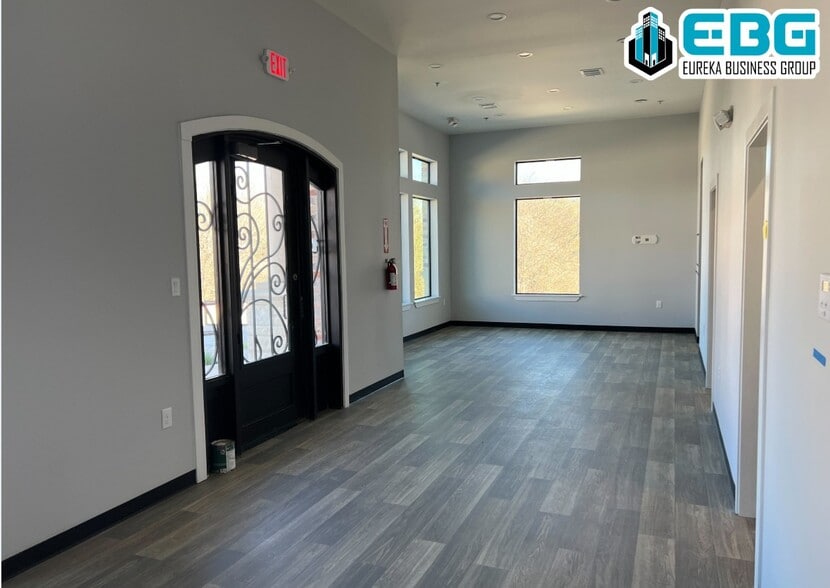 More Photos Of 800 N Plano Rd, Richardson Medical For Lease