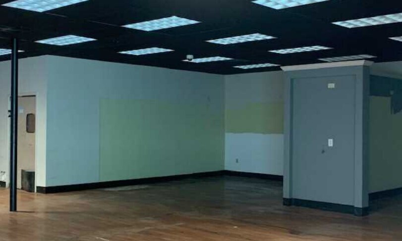 More Photos Of 455 NE North Ave, Atlanta Unknown For Lease