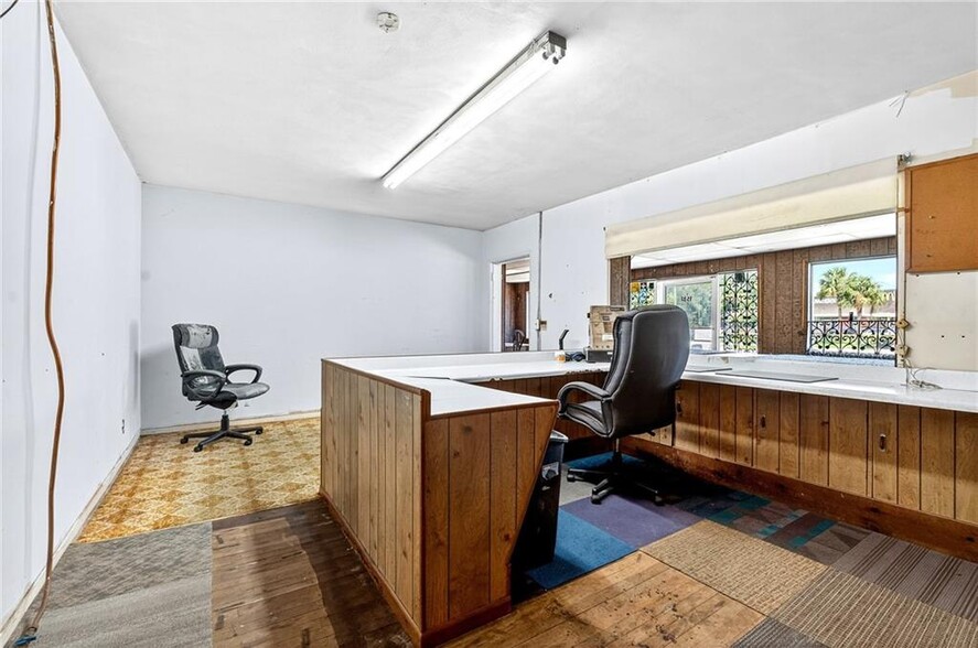 More Photos Of 1531 Delaware Ave, Fort Pierce Freestanding For Sale