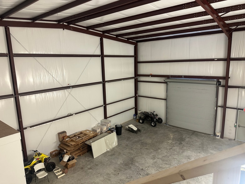 More Photos Of 9605 Hood Rd, Jacksonville Flex For Sale