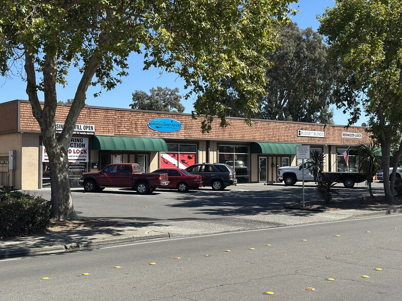 More Photos Of 5700-5708 Commerce Blvd, Rohnert Park Storefront Retail Office For Lease