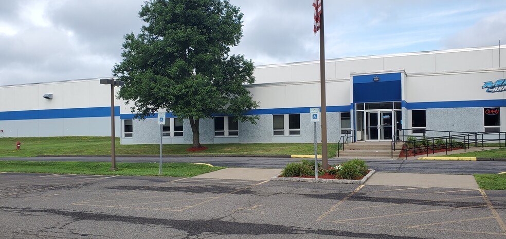 More Photos Of 1 Grosset Dr, Kirkwood Township Warehouse For Lease