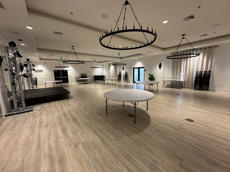 More Photos Of 116 Kenny Blvd, Haines City Loft Creative Space For Sale