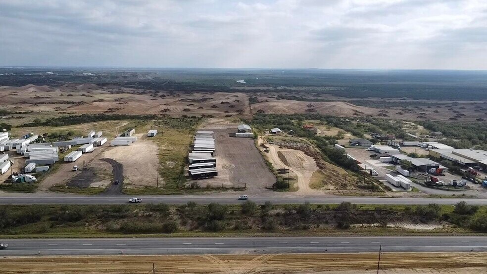 More Photos Of 21316 Mines Rd, Laredo Land For Lease