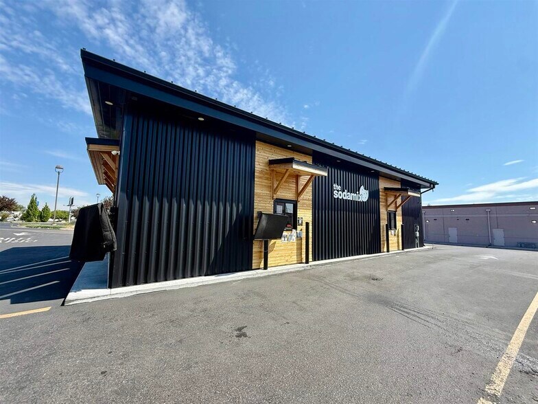 More Photos Of 4185 Poleline Rd, Pocatello Flex For Sale