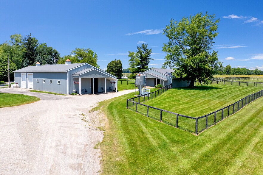 More Photos Of 15228 Croton Rd, Centerburg Specialty For Sale