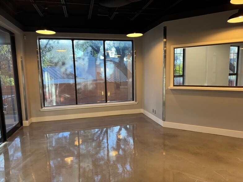 More Photos Of 975 W Bitters Rd, San Antonio Medical For Lease