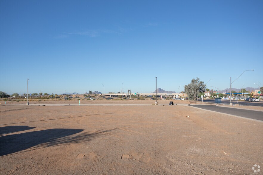 More Photos Of 2100-2180 E Ajo Way, Tucson Unknown For Lease