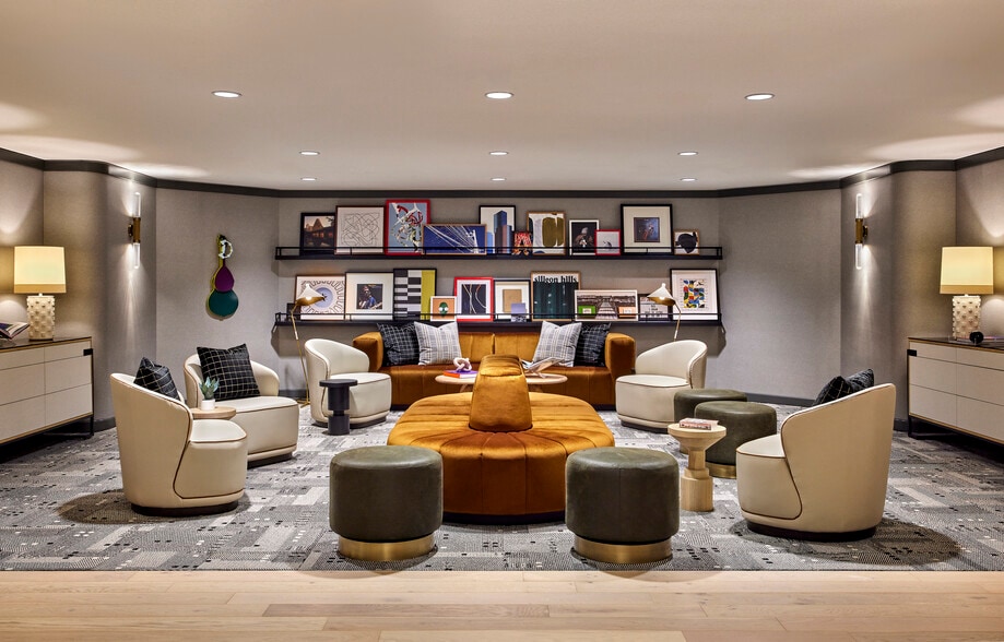 More Photos Of 701 Brazos St, Austin Office For Lease