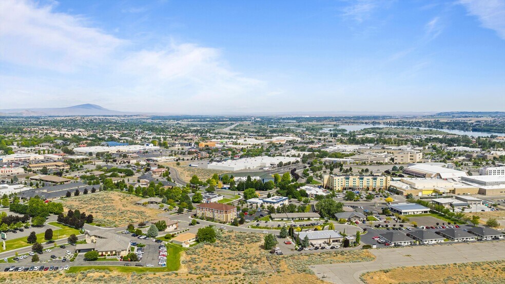 More Photos Of 480 N Roosevelt St, Kennewick Land For Sale