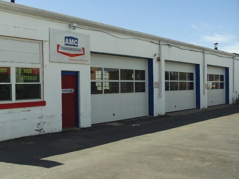 More Photos Of 349 Lynnway, Lynn Auto Repair For Lease