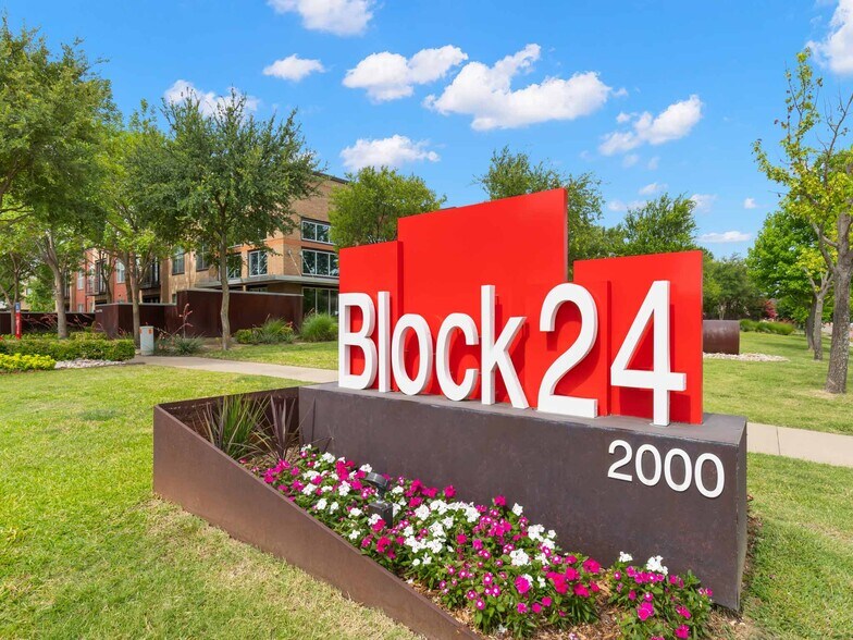 More Photos Of 2000 E Arapaho Rd, Richardson Apartments For Lease