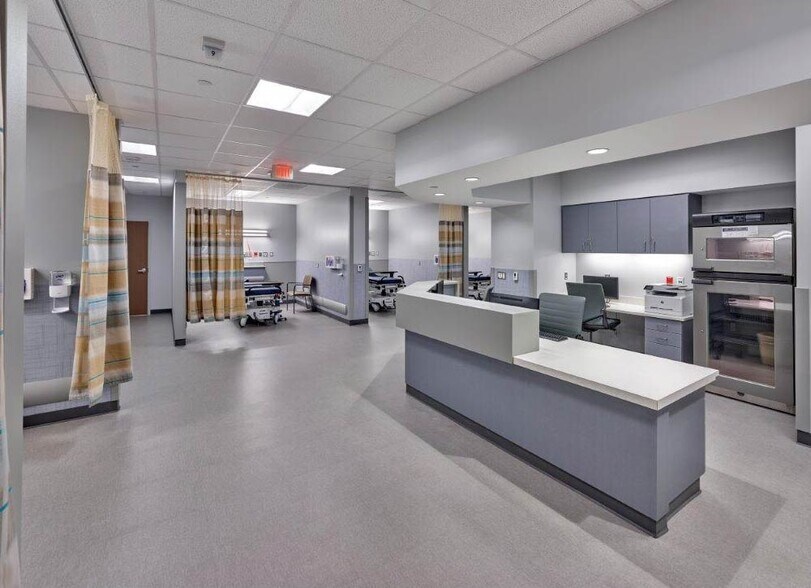 More Photos Of 475 Enterprise Dr, Royersford Medical For Lease