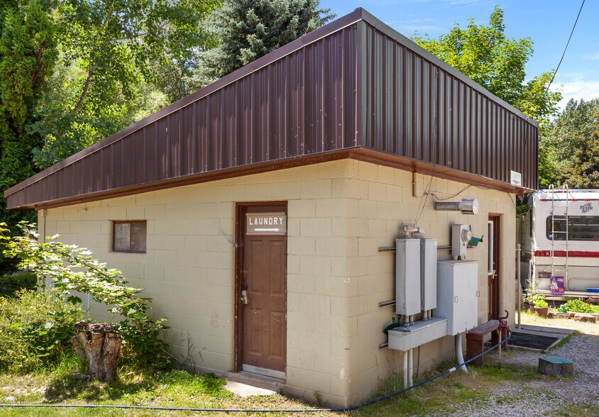 More Photos Of 300 Mullan Ave, Osburn Manufactured Housing Mobile Home Park For Sale