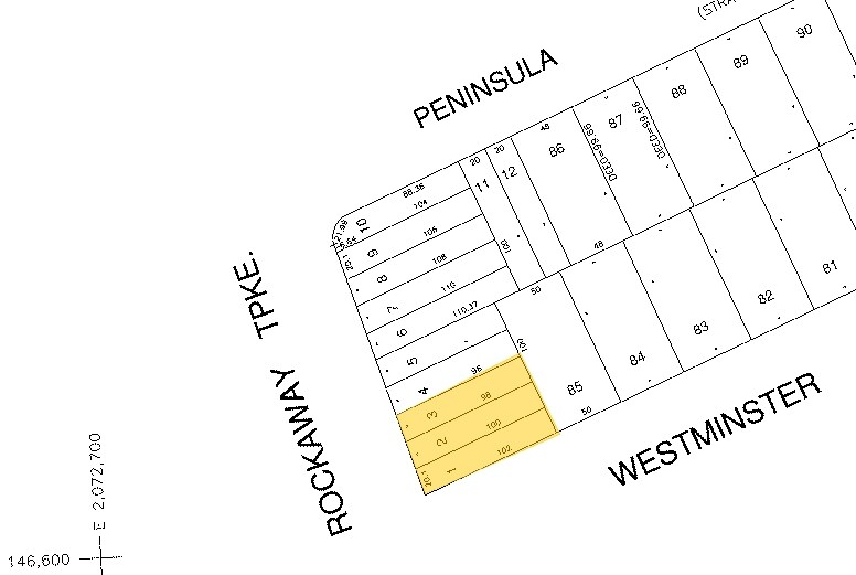 More Photos Of 450 Rockaway Tpke, Cedarhurst Freestanding For Lease