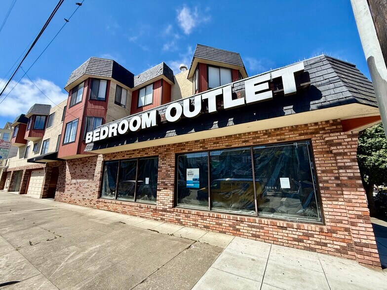 More Photos Of 2901 Geary Blvd, San Francisco Apartments For Lease