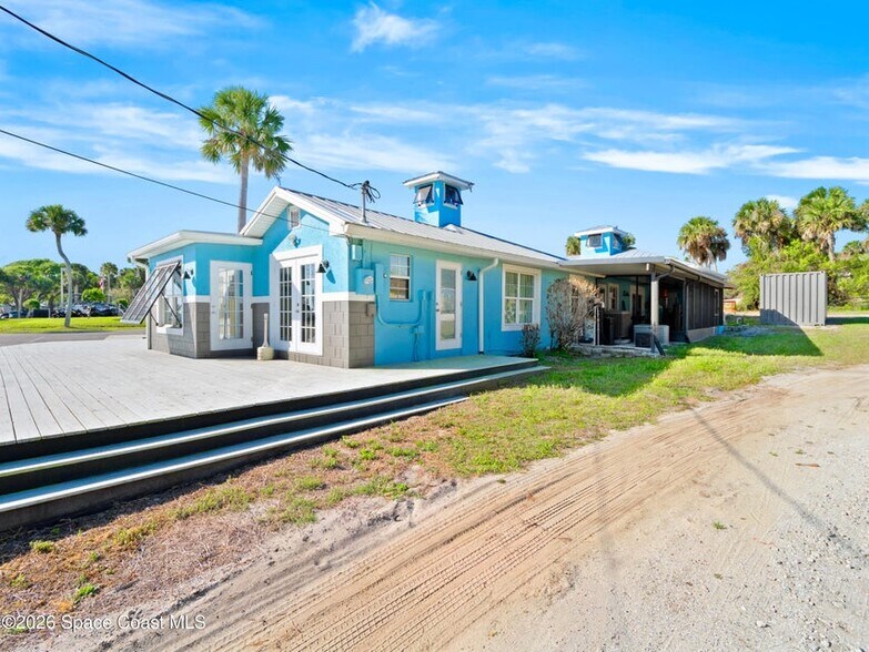 More Photos Of 1280 Highway 1, Malabar Office Residential For Lease