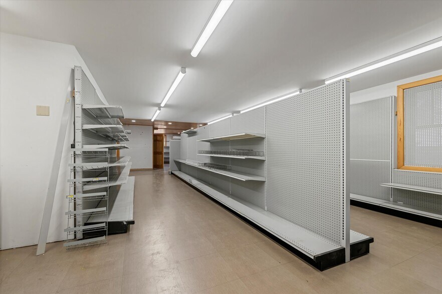 More Photos Of 309 Main St, Emlenton General Retail For Sale
