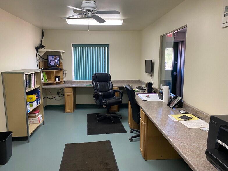 More Photos Of 6925 M 72 E, Williamsburg Industrial For Lease