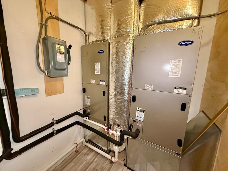 More Photos Of 73 Main St S, Woodbury Storefront Retail Office For Sale