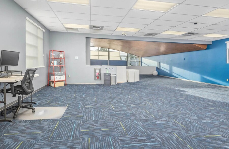 More Photos Of 5004 N Linder Rd, Meridian Medical For Sale