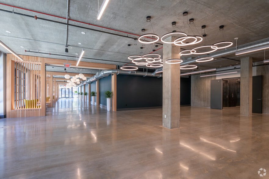 More Photos Of 383 17th St NW, Atlanta Office For Lease