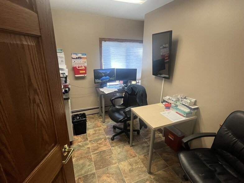 More Photos Of 1430 Colvin Blvd, Buffalo Office For Sale