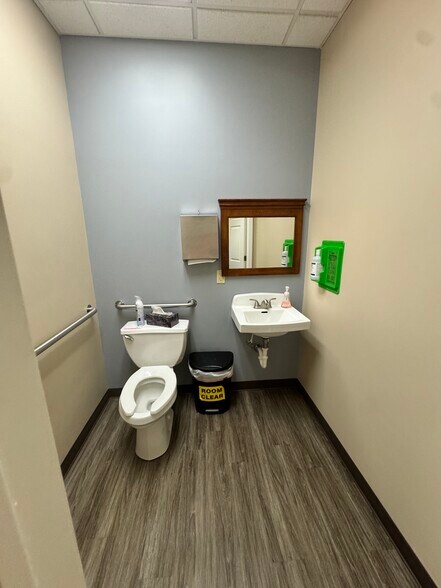 More Photos Of 3451 Wyndham Way, West Lafayette Office For Lease