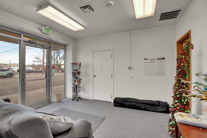 More Photos Of 330 Park Ave, Fort Lupton Office For Lease