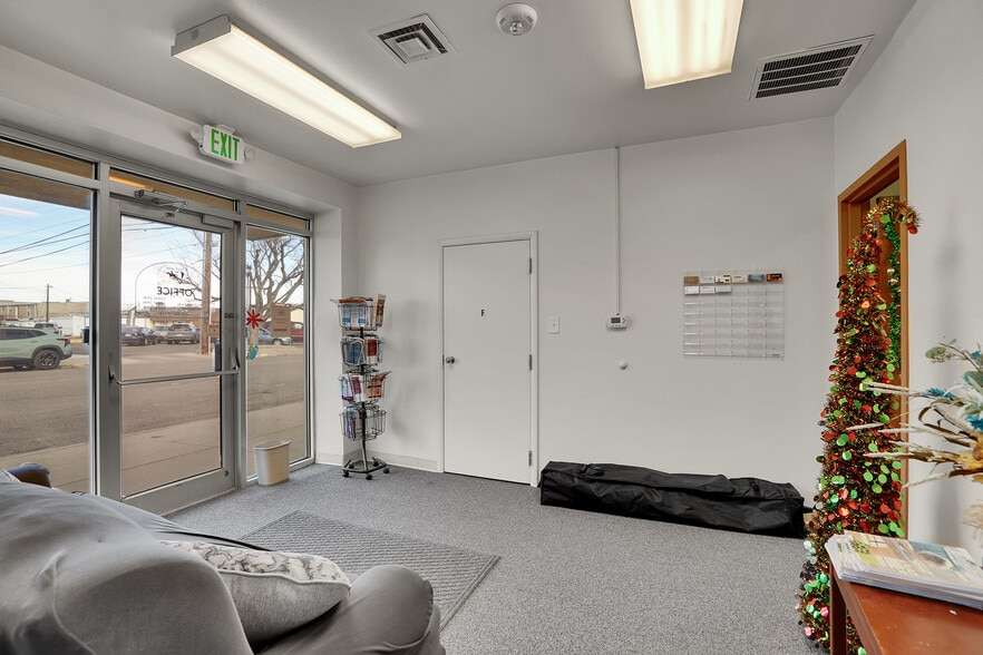 More Photos Of 330 Park Ave, Fort Lupton Office For Sale