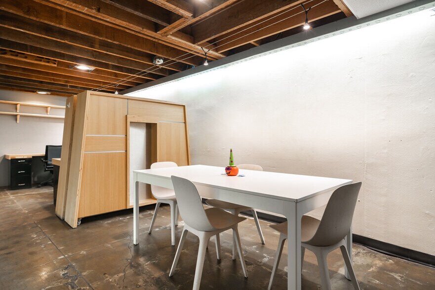 More Photos Of 3060-3064 University Ave, San Diego Storefront Retail Office For Sale