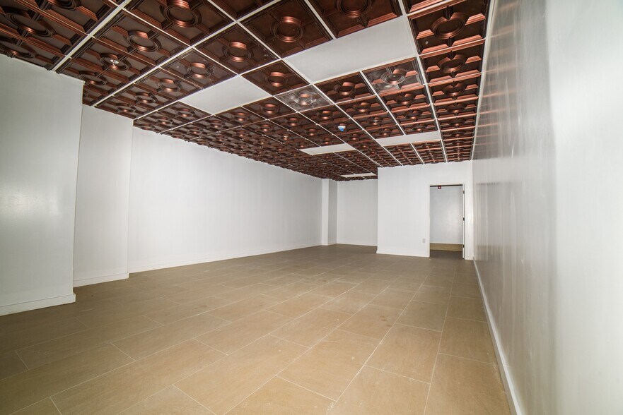 More Photos Of 277 Main St, Paterson Storefront Retail Residential For Lease