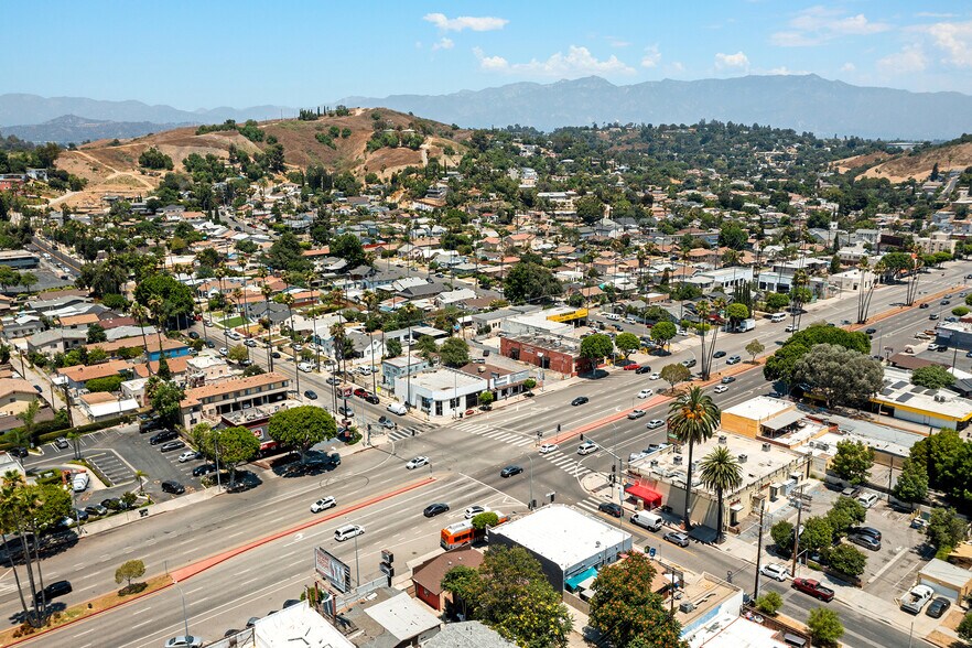 More Photos Of 4973-4975 N Huntington Dr, Los Angeles Storefront Retail Residential For Lease