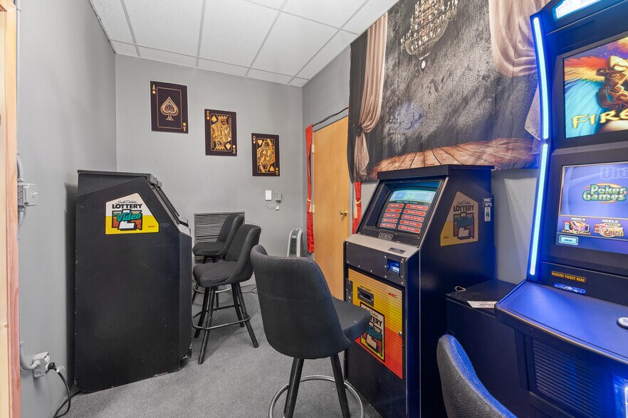 More Photos Of 603 N River St, Hot Springs Hotel For Sale