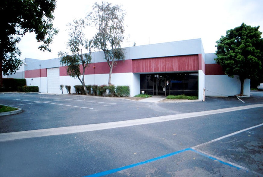 More Photos Of 3038-3040 Red Hat Ln, City of Industry Warehouse For Lease