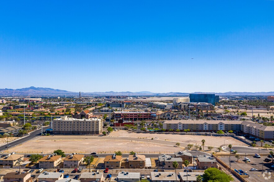More Photos Of 4000 Paradise Rd, Las Vegas Land For Sale