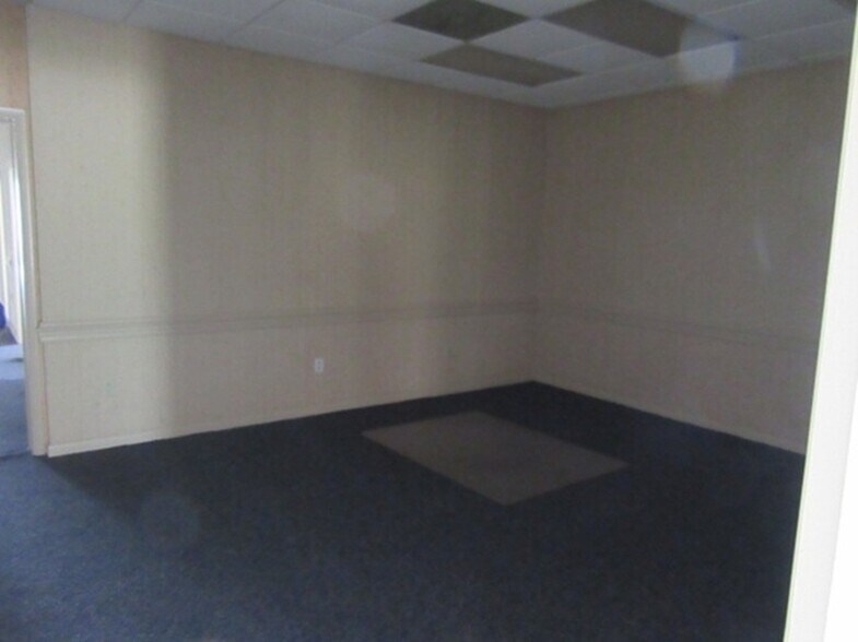 More Photos Of 1001 S Horner Blvd, Sanford Office For Lease
