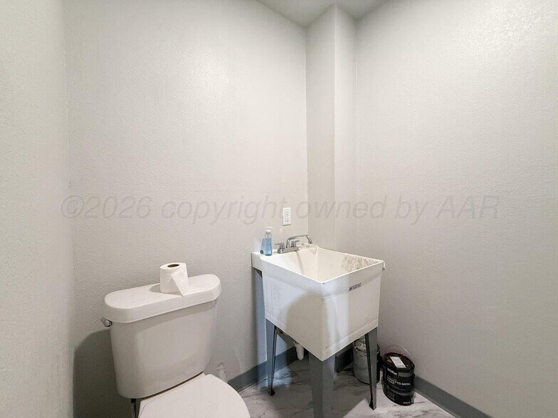 More Photos Of , Amarillo Industrial For Sale