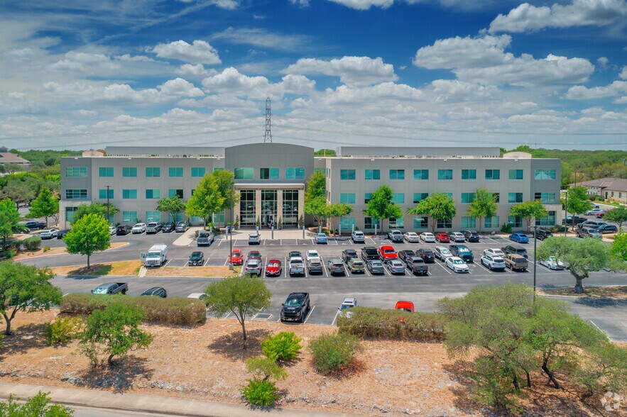 More Photos Of 4350 Lockhill Selma Rd, Shavano Park Office For Lease