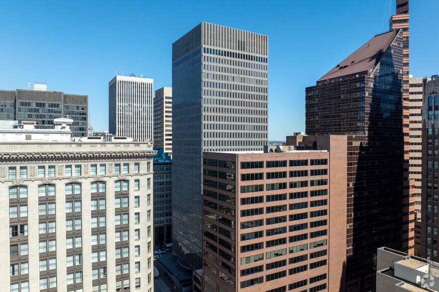 More Photos Of 1 N Charles St, Baltimore Office For Sale