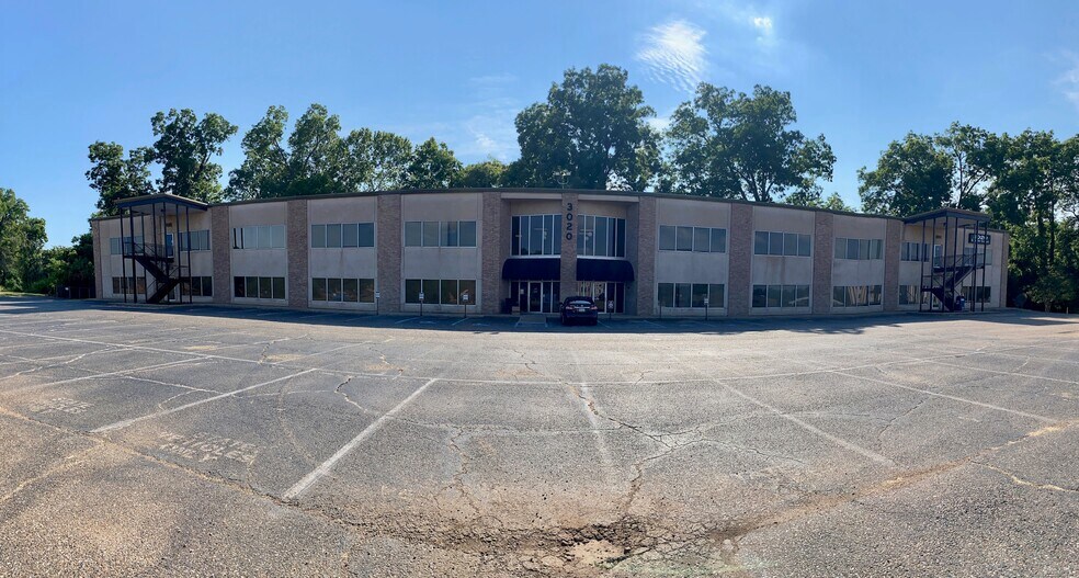 More Photos Of 3020 Knight St, Shreveport Loft Creative Space For Lease