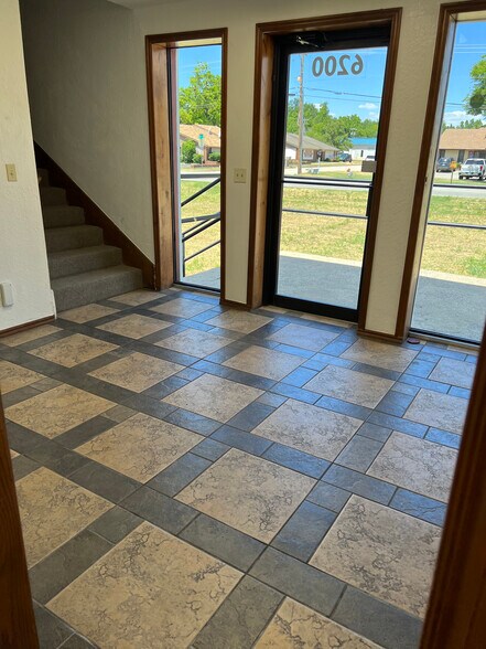 More Photos Of 6200 Melrose Ln, Oklahoma City Warehouse For Lease