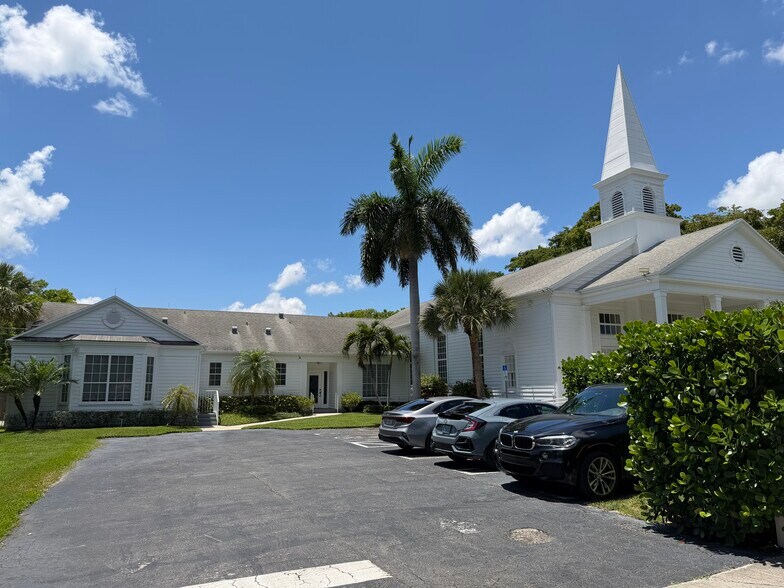 More Photos Of 200 SE 7th Ave, Delray Beach Schools For Sale