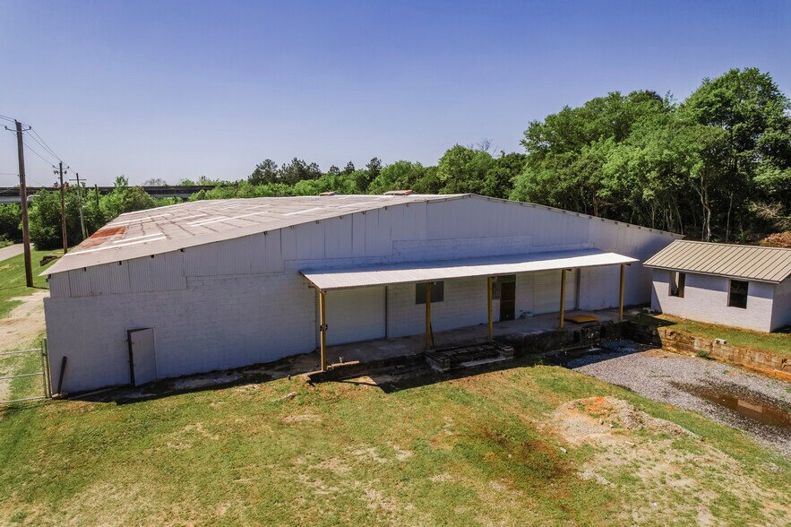 More Photos Of 2225 Waterville rd, Macon-Bibb Warehouse For Lease