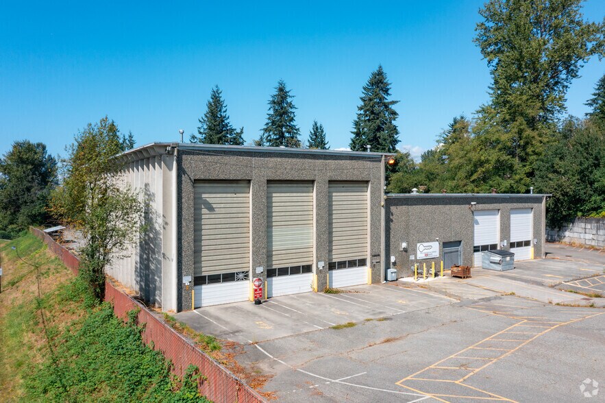 More Photos Of 6300 Glenwood Ave, Everett Warehouse For Sale