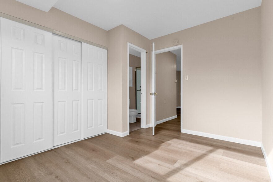 More Photos Of 1180 Saranap Ave, Walnut Creek Apartments For Sale