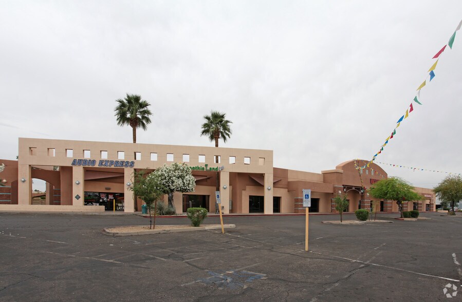 More Photos Of 4915-4965 N 51st Ave, Glendale Unknown For Lease